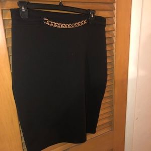 Black skirt w gold belt